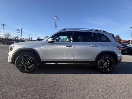 2026 Mercedes-Benz GLB 250 4MATIC