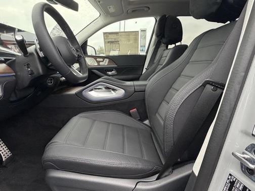 2026 Mercedes-Benz GLS 450 4MATIC