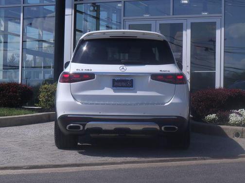 White 2024 Mercedes-Benz GLS 450 4MATIC