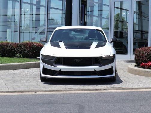 2024 Ford Mustang Dark Horse Fastback