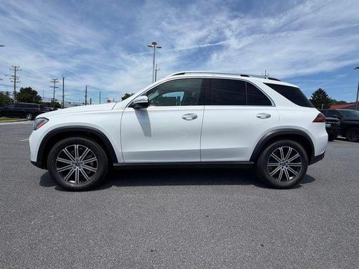 Moonlight White 2026 Mercedes-Benz GLE 350 4MATIC