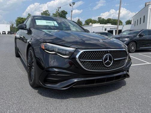 Obsidian Black 2026 Mercedes-Benz E-Class 4MATIC