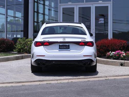 Moonlight White Metallic 2026 Mercedes-Benz AMG E 53 E 4MATIC+