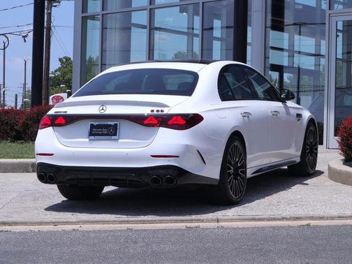 Moonlight White Metallic 2026 Mercedes-Benz AMG E 53 E 4MATIC+