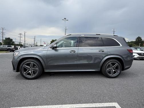 2025 Mercedes-Benz GLS 450 4MATIC