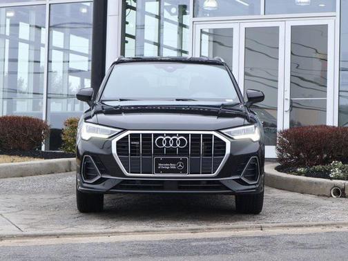 2023 Audi Q3 45 S line Premium Plus