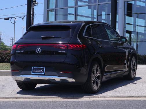 Obsidian Black Metallic 2023 Mercedes-Benz EQE 350 4MATIC