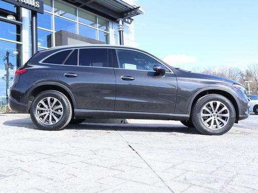 2023 Mercedes-Benz GLC 300 4MATIC