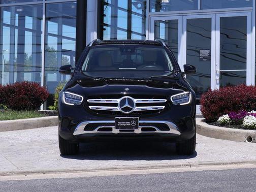 Black 2022 Mercedes-Benz GLC 300 4MATIC