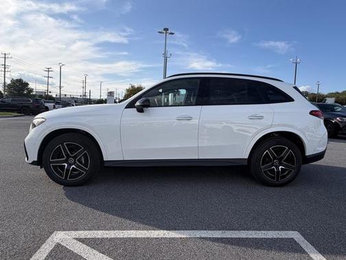 2026 Mercedes-Benz GLC 300 4MATIC
