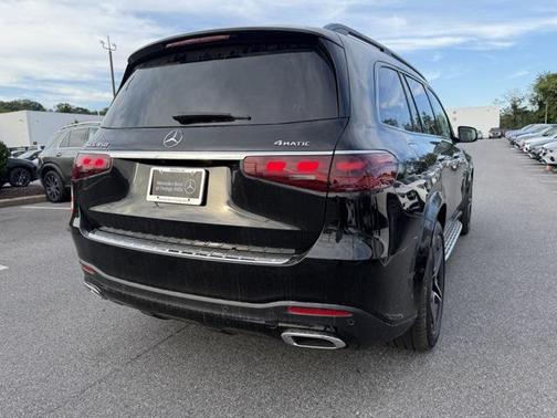 2026 Mercedes-Benz GLS 450 4MATIC
