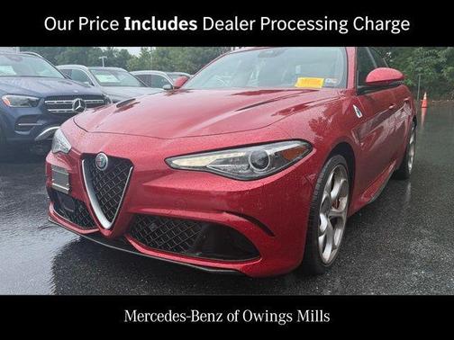 Rosso Competizione Tri-Coat 2018 Alfa Romeo Giulia Quadrifoglio