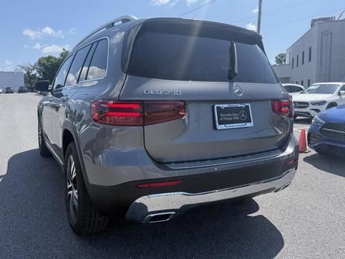 2025 Mercedes-Benz GLB 250 4MATIC