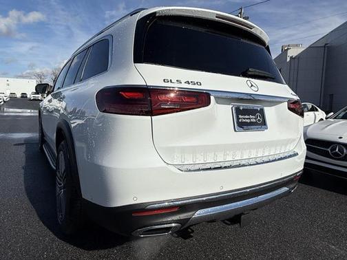 2025 Mercedes-Benz GLS 450 4MATIC