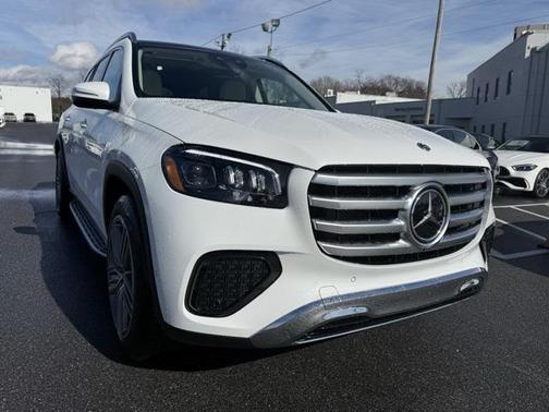 2025 Mercedes-Benz GLS 450 4MATIC