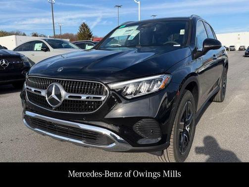 Obsidian Black 2026 Mercedes-Benz GLC 300 4MATIC
