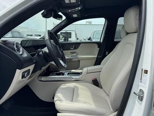 2024 Mercedes-Benz GLB 250 4MATIC