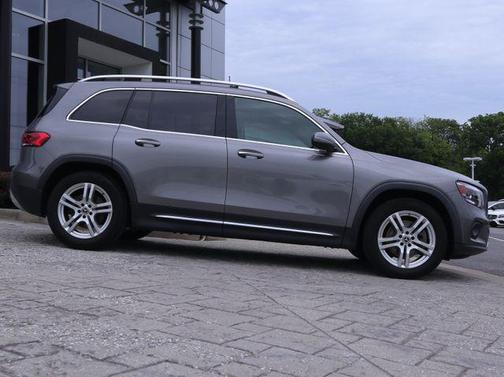 Gray Metallic 2021 Mercedes-Benz GLB 250 4MATIC