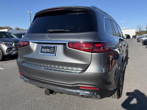 2026 Mercedes-Benz GLS 450 4MATIC