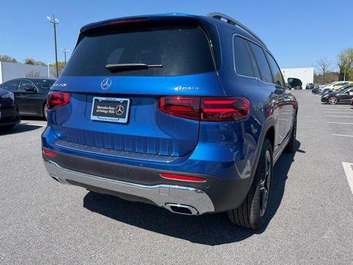 Starling Blue Metallic 2026 Mercedes-Benz GLB 250 4MATIC