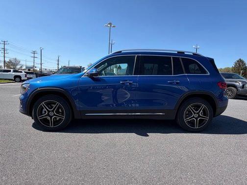 Starling Blue Metallic 2026 Mercedes-Benz GLB 250 4MATIC