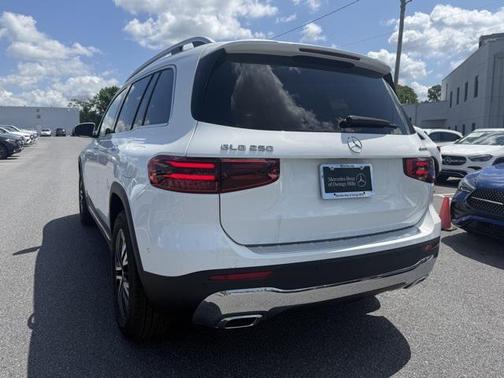 2025 Mercedes-Benz GLB 250 4MATIC