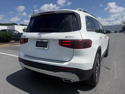 2025 Mercedes-Benz GLB 250 4MATIC