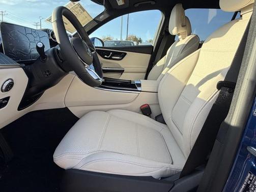 2026 Mercedes-Benz GLC 350e Base