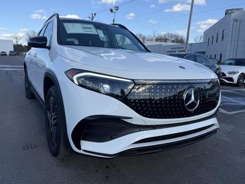 2024 Mercedes-Benz EQB 300 4MATIC