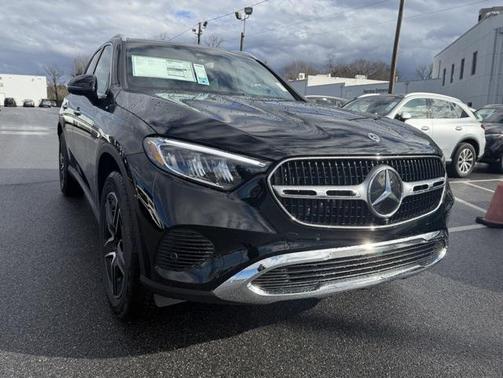 2026 Mercedes-Benz GLC 300 4MATIC