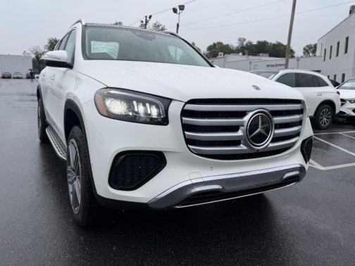 2026 Mercedes-Benz GLS 450 4MATIC