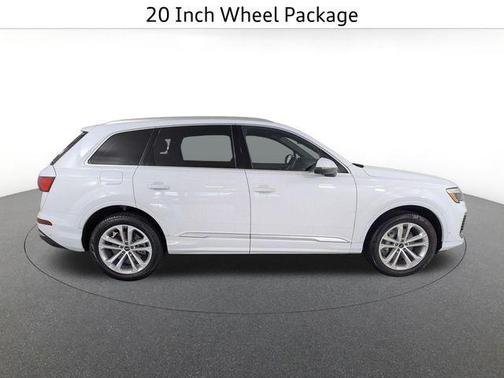 Glacier White Metallic 2025 Audi Q7 45 Premium