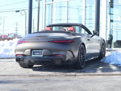 2022 Mercedes-Benz AMG SL 63 Base