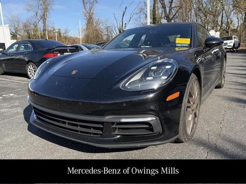 2018 Porsche Panamera 4S