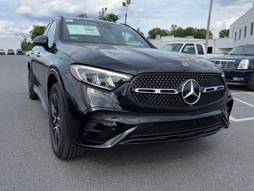 Black 2026 Mercedes-Benz GLC 350e Base
