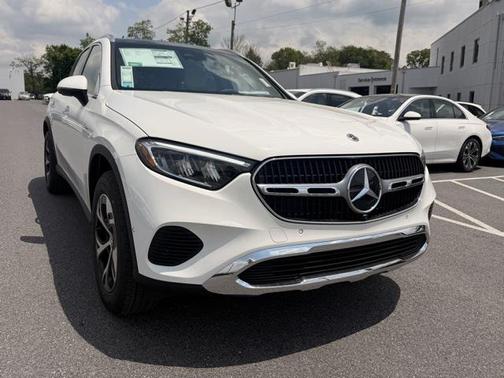2025 Mercedes-Benz GLC 350e Base