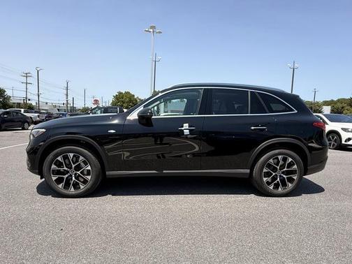 2025 Mercedes-Benz GLC 350e Base