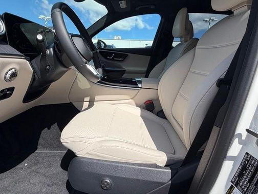 Polar White 2026 Mercedes-Benz GLC 350e Base