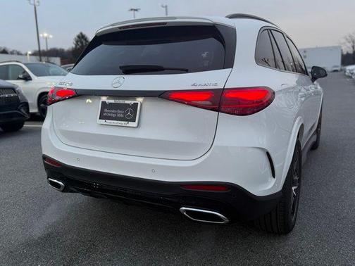 Polar White 2026 Mercedes-Benz GLC 300 4MATIC