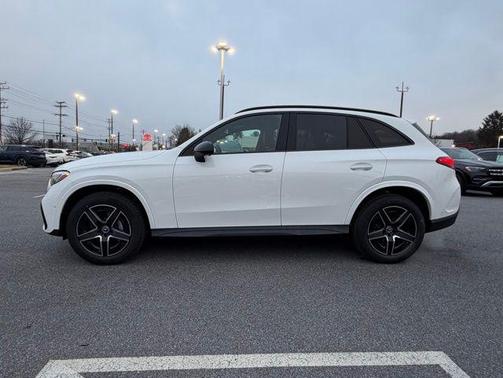 Polar White 2026 Mercedes-Benz GLC 300 4MATIC