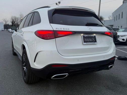 Polar White 2026 Mercedes-Benz GLC 300 4MATIC