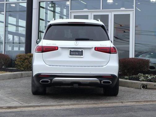 2022 Mercedes-Benz GLS 450 4MATIC
