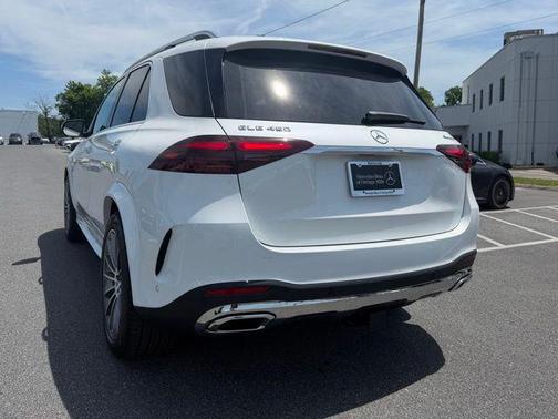 Moonlight White 2026 Mercedes-Benz GLE 450 4MATIC