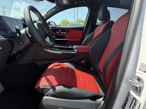 2025 Mercedes-Benz GLC 300 4MATIC Coupe