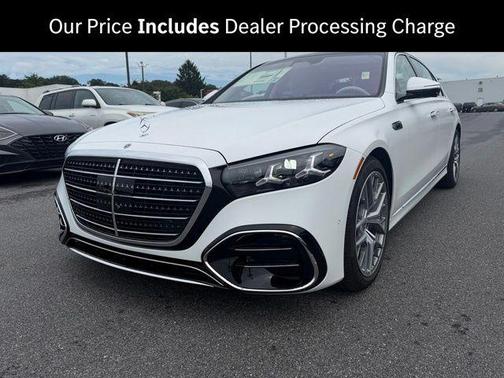 Moonlight White 2027 Mercedes-Benz S-Class S 580 4MATIC