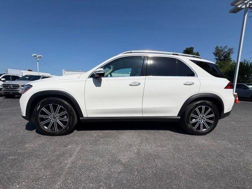 Polar White 2024 Mercedes-Benz GLE 450 4MATIC
