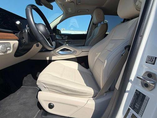 Polar White 2024 Mercedes-Benz GLE 450 4MATIC