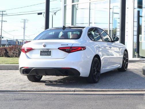 2020 Alfa Romeo Giulia Ti Sport