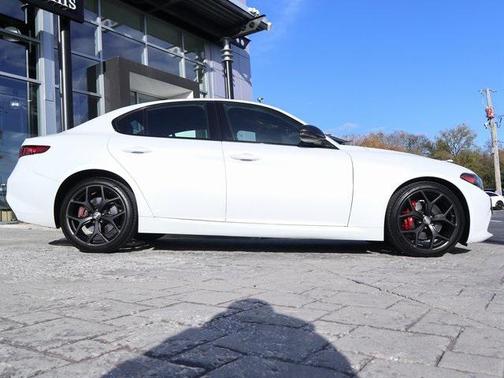 2020 Alfa Romeo Giulia Ti Sport
