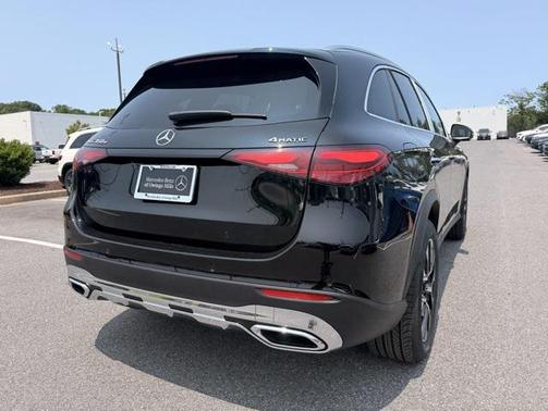 2025 Mercedes-Benz GLC 350e Base
